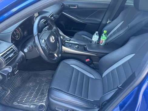 Used 2020 Lexus IS 300 F Sport w/ Blackline Edition RWD image 4