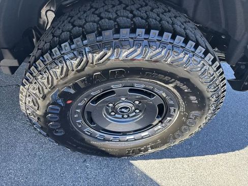 New 2025 Ford Bronco 2-Door w/ Sasquatch Package AWD/4WD image 12