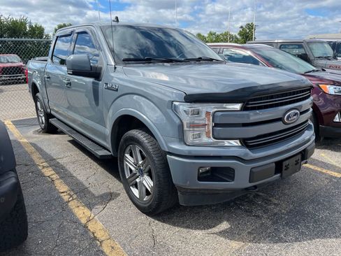 Used 2019 Ford F150 Lariat w/ Equipment Group 502A Luxury AWD/4WD image 19
