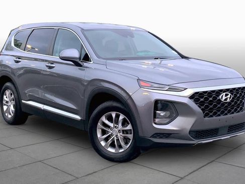 Used 2019 Hyundai Santa Fe SE AWD/4WD image 3