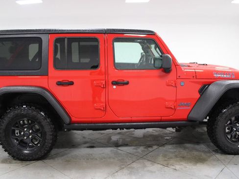 Used 2025 Jeep Wrangler Unlimited Sport S 4xe AWD/4WD image 11