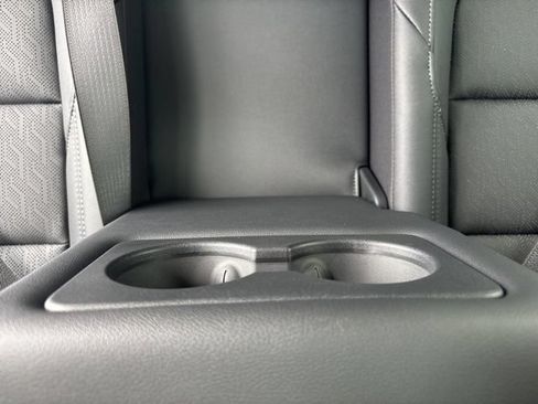 New 2026 Chevrolet Equinox LT w/ Convenience Package II FWD image 20