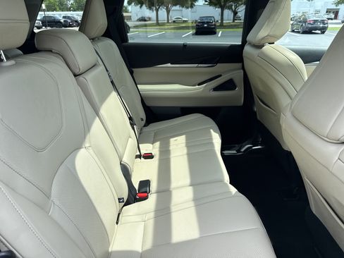 Used 2023 INFINITI QX60 Sensory w/ Vision Package AWD/4WD image 31
