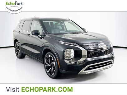 Used 2023 Mitsubishi Outlander SE