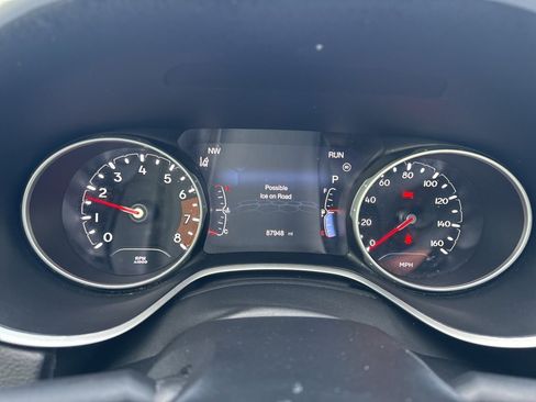 Used 2021 Jeep Compass Limited image 17