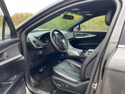 Used 2018 Lincoln MKX Premiere AWD/4WD image 10