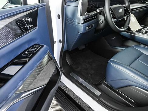 New 2025 Cadillac Escalade IQ Sport 2 image 7