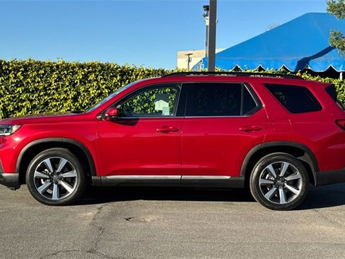 Certified 2023 Honda Pilot Elite image 8