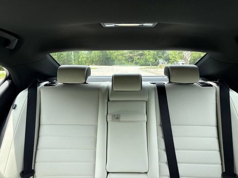 Used 2022 Lexus IS 350 F Sport RWD image 23