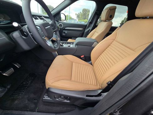 New 2026 Land Rover Discovery Dynamic SE AWD/4WD image 24