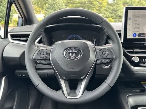 New 2025 Toyota Corolla SE image 8