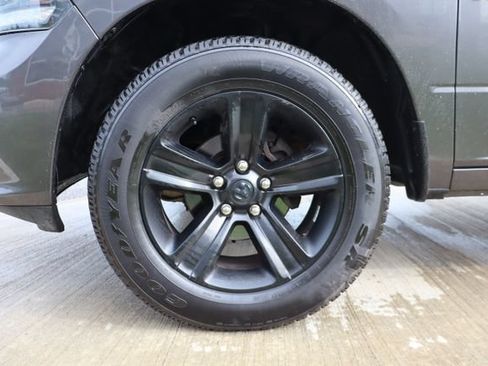 Used 2018 RAM 1500 Sport w/ Quick Order Package 26Q Night AWD/4WD image 25