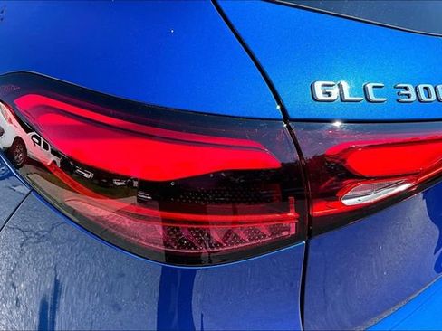 Used 2026 Mercedes-Benz GLC 300 4MATIC image 25