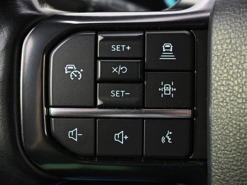 Used 2022 Ford Expedition Max Platinum image 34