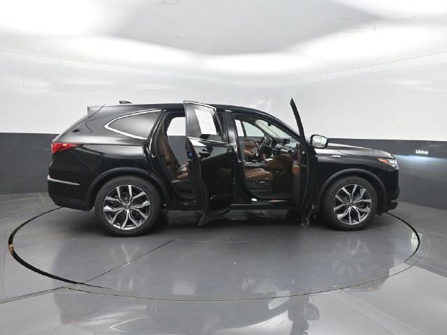 Used 2023 Acura MDX w/ Technology Package FWD image 40