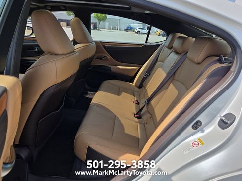 Used 2019 Lexus ES 350 w/ Accessory Package 2 FWD image 10