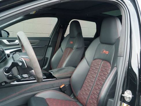 Used 2025 Audi RS 6 performance image 5