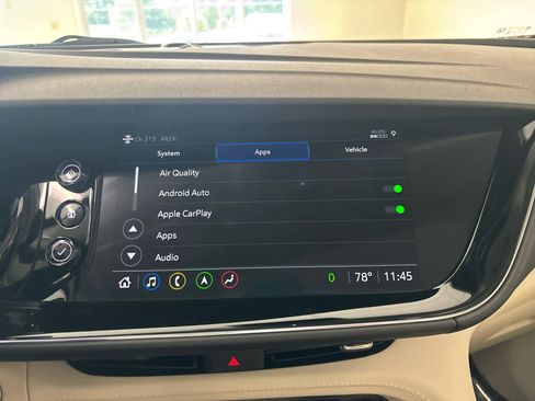 Used 2023 Buick Envision Avenir image 43