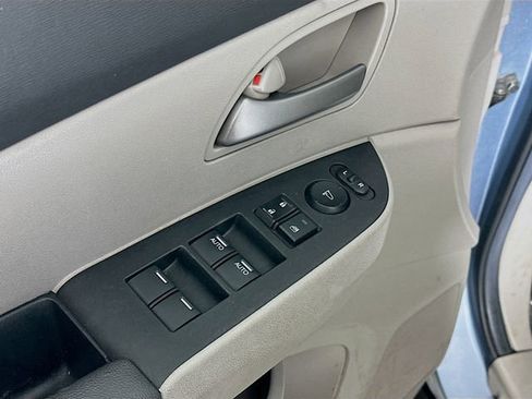 Used 2012 Honda Odyssey EX-L image 17