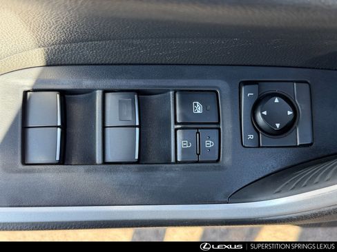 Used 2020 Toyota RAV4 Limited w/ Limited Grade Weather Package image 17