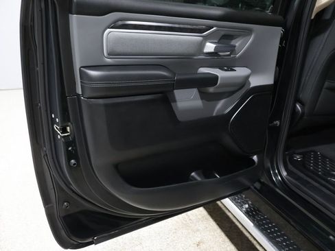 Used 2019 RAM 1500 Big Horn image 19