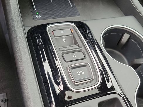 New 2025 Honda Pilot Elite image 9