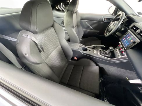 Used 2025 Toyota GR86 image 25