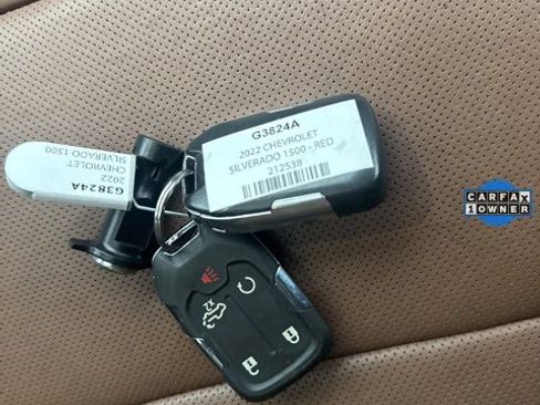 Used 2022 Chevrolet Silverado 1500 High Country image 18