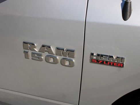Used 2014 RAM 1500 Sport RWD image 45