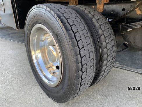 Used 2021 Ford F550 4x4 Crew Cab Super Duty w/ Power Equipment Group image 17