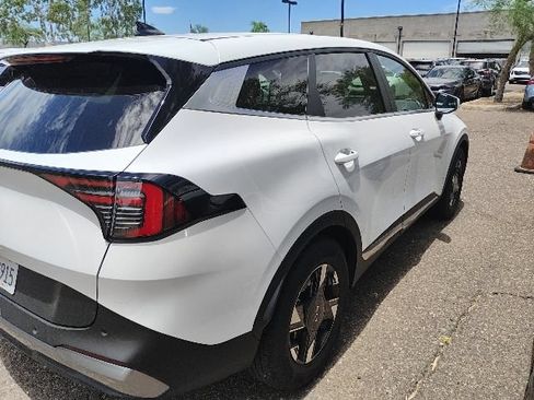Certified 2026 Kia Sportage LX FWD image 20