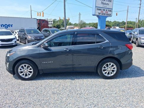 Used 2019 Chevrolet Equinox LT FWD image 2
