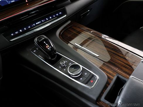 Used 2021 Cadillac Escalade ESV Premium Luxury w/ Driver Assist Tech Package AWD/4WD image 23