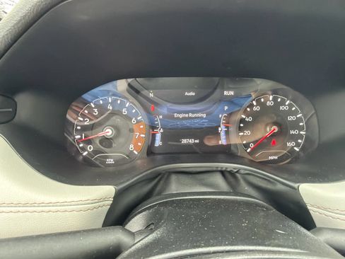 Used 2024 Jeep Compass Limited image 6