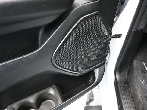 Used 2019 RAM 1500 Big Horn RWD image 14
