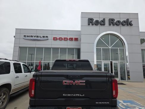 Used 2022 GMC Sierra 1500 Denali image 4