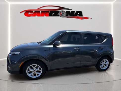 Used 2020 Kia Soul S FWD image 10