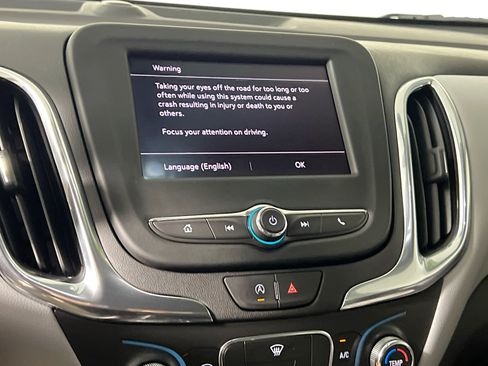 Used 2023 Chevrolet Equinox LS w/ LS Convenience Package FWD image 27