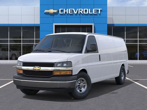 New 2026 Chevrolet Express 2500 Extended image 6