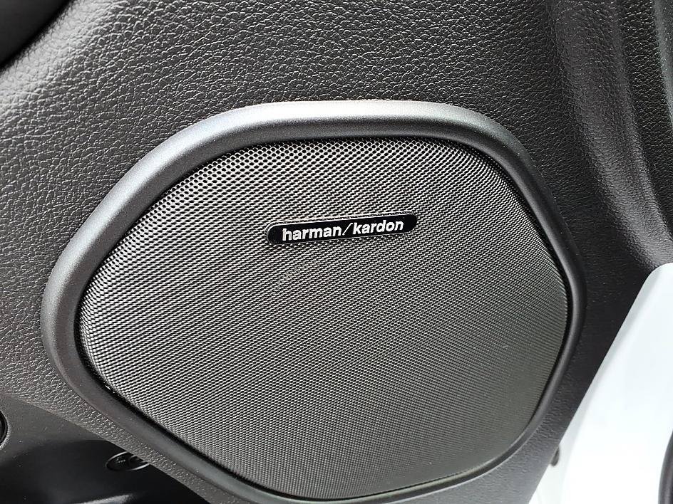 Used 2023 Dodge Durango R/T AWD/4WD image 15
