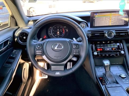 Used 2025 Lexus IS 350 F Sport image 5