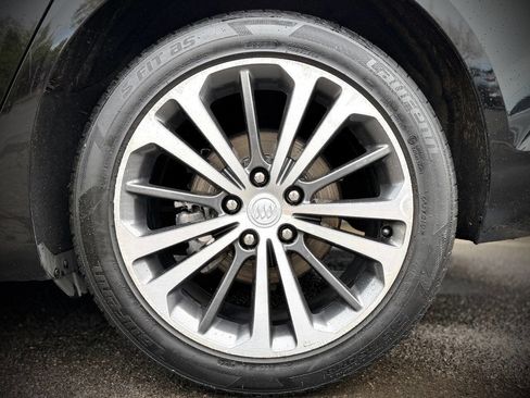 Used 2019 Buick Regal Preferred FWD image 19