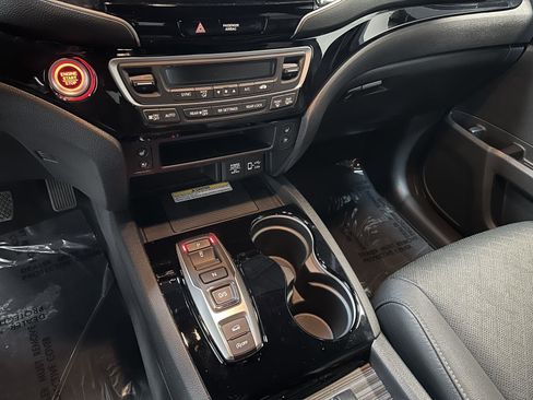 Certified 2023 Honda Passport Elite image 29