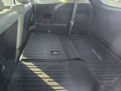 Used 2022 Toyota Highlander XLE image 21