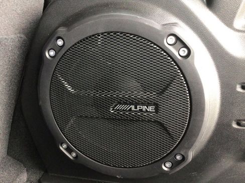 Used 2023 Jeep Wrangler Unlimited Rubicon w/ Xtreme 35 Tire Package image 17