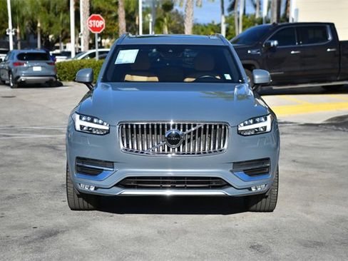 Used 2021 Volvo XC90 T6 Inscription w/ Protection Package Premier image 2