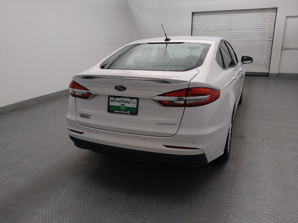 Used 2019 Ford Fusion Energi Titanium FWD image 7