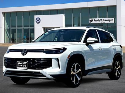 New 2026 Volkswagen Tiguan SE