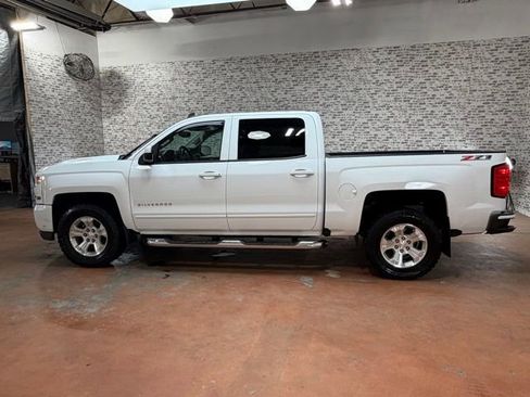 Used 2018 Chevrolet Silverado 1500 LT w/ All Star Edition AWD/4WD image 4