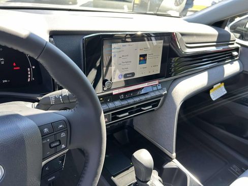 New 2026 Toyota Camry LE w/ Convenience Package FWD image 20